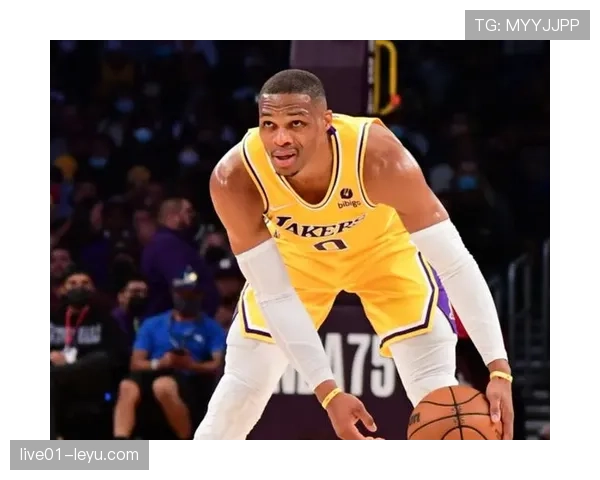 斯洛伐克杜达边路闪耀助球队关键取胜,状态强势回暖 斯洛伐克杜达边路闪耀助球队关键取胜,状态强势回暖