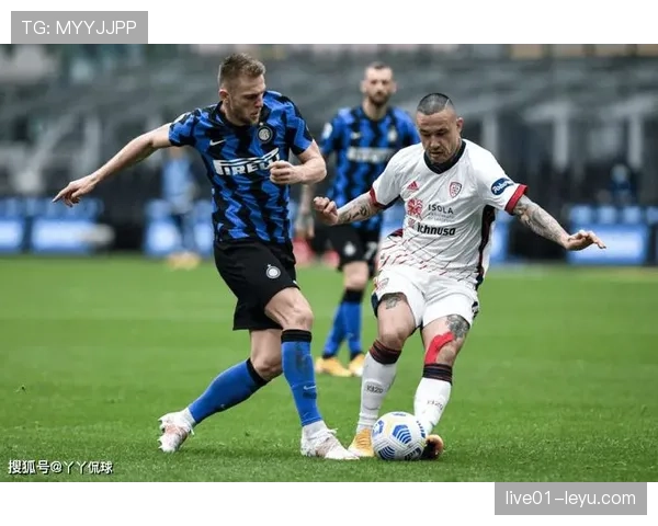 卡利亚里独特进攻套路显神威，助力球队新赛季高歌猛进